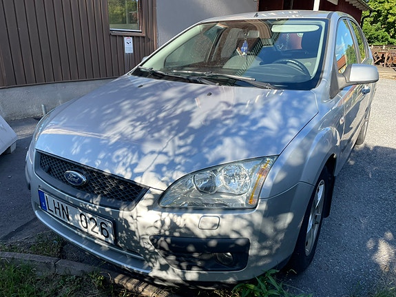 Ford Focus 4 of 15