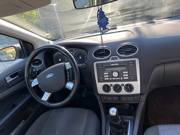 Ford Focus 6 of 15
