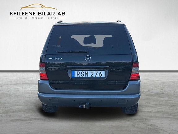 Mercedes-Benz ML320 6 of 23
