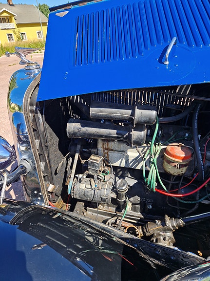 Chrysler 8 of 16
