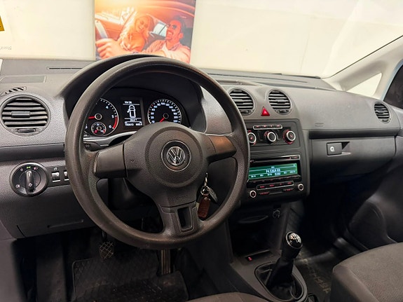Volkswagen Caddy 18 of 18