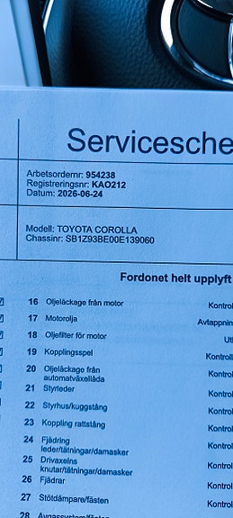 Toyota Corolla 25 of 30