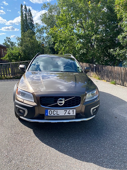 Volvo XC70 5 of 5
