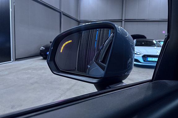 Volvo XC40 19 of 20