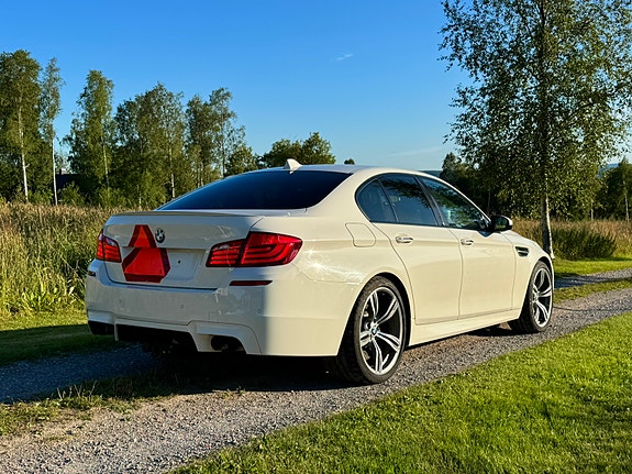 BMW M5 4 of 20