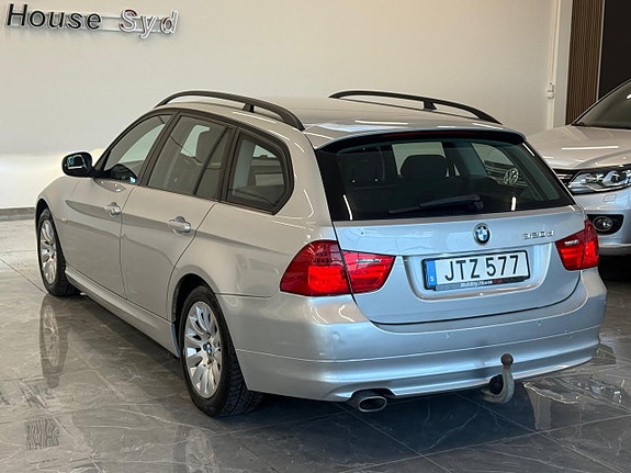 BMW 320d 3 of 5