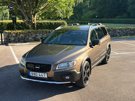 Volvo XC70 3 of 5