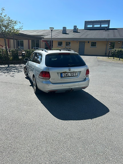 Volkswagen Golf VI 5 of 5