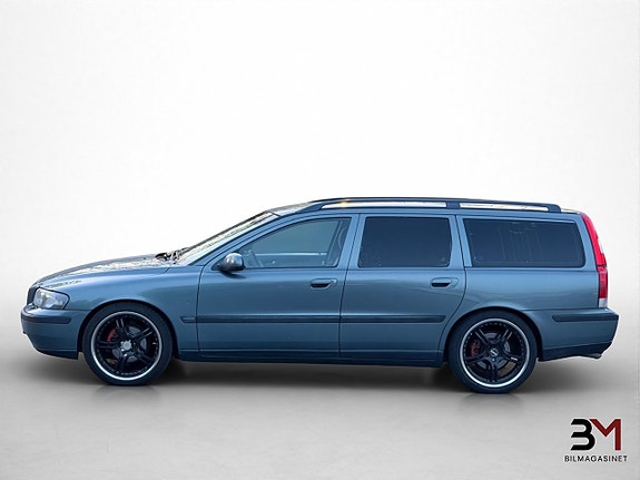 Volvo V70 3 of 16