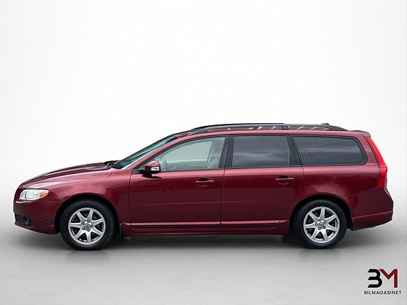 Volvo V70 3 of 17