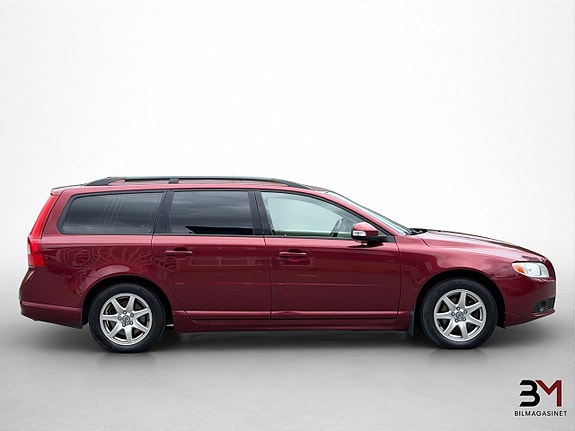 Volvo V70 7 of 17