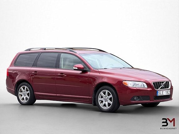 Volvo V70 8 of 17