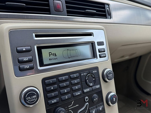 Volvo V70 17 of 17