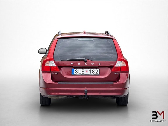 Volvo V70 5 of 17