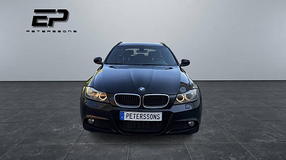 BMW 320d 2 of 10