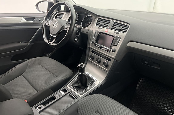 Volkswagen Golf I 21 of 29
