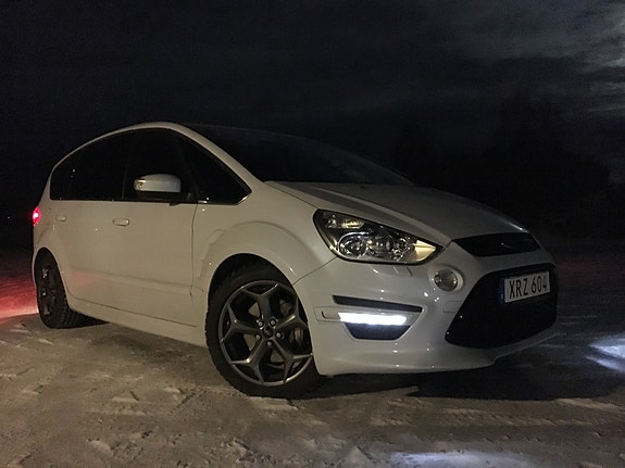 Ford S-MAX 6 of 20