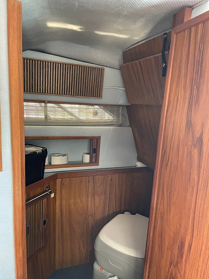 Sea ray 23 10 of 10