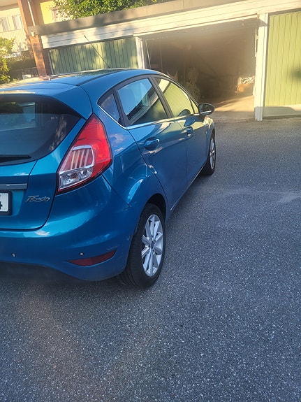Ford Fiesta 17 of 17