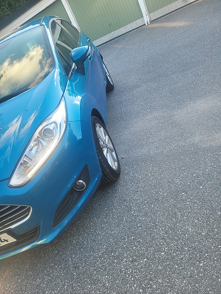 Ford Fiesta 13 of 17