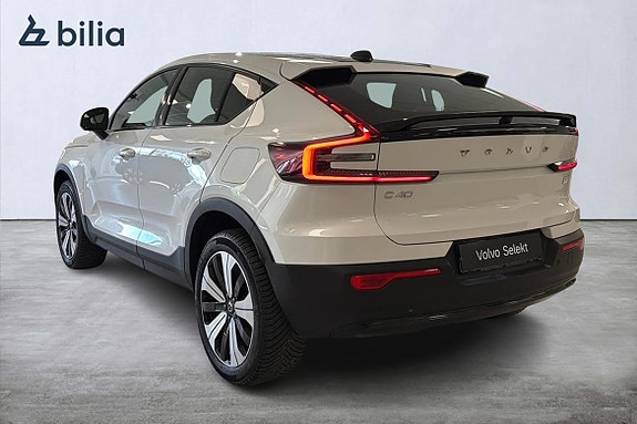Volvo C40 2 of 5