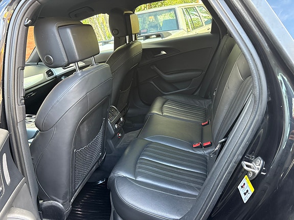 Audi A6 12 of 13