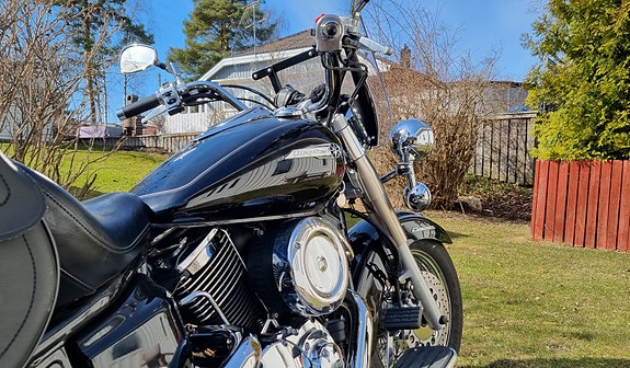 Yamaha XVS1100A 2 of 4