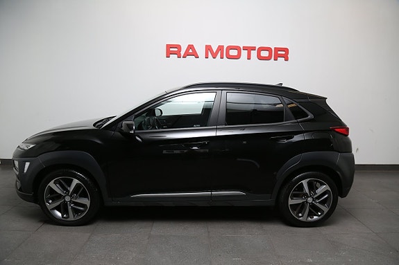Hyundai Kona 2 of 5