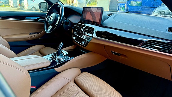 BMW 530e 20 of 24