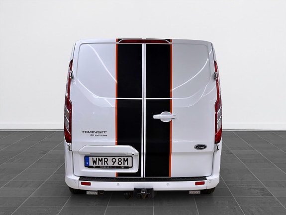 Ford Transit Custom 5 of 16