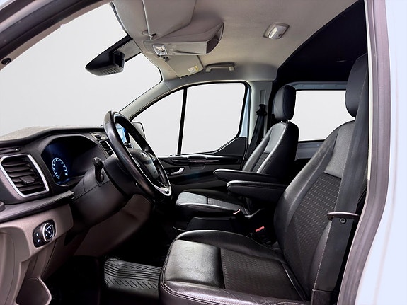 Ford Transit Custom 7 of 16