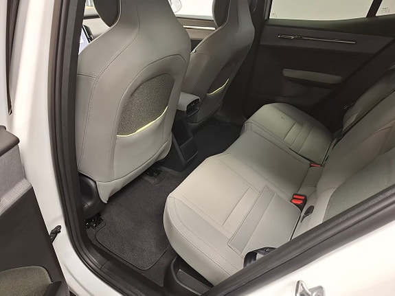 Volvo EX30 5 of 5