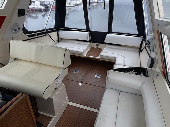 Fjord 900 Dolphin HT med ”ny” Yanmar 315 HK, 150 timmar 15 of 21