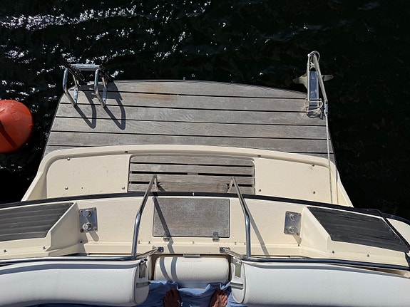 Fjord 900 Dolphin HT med ”ny” Yanmar 315 HK, 150 timmar 7 of 21