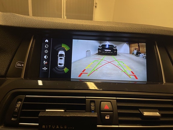 BMW 520d 13 of 29