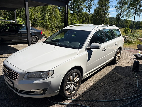 Volvo V70 5 of 5