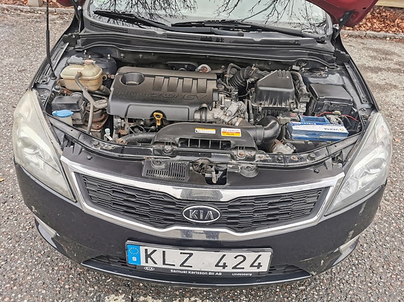 Kia Ceed 19 of 21