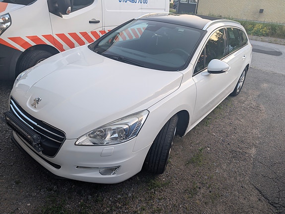 Peugeot 508 2 of 5