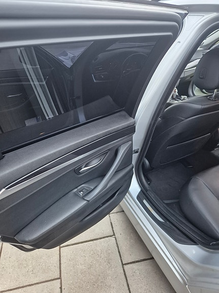 BMW 530d 8 of 11