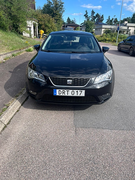 Seat Leon 3 of 5
