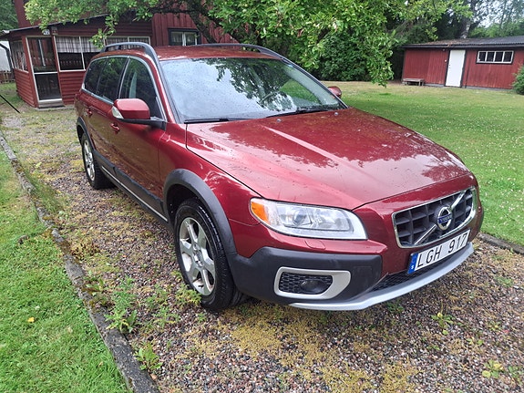 Volvo XC70 4 of 5