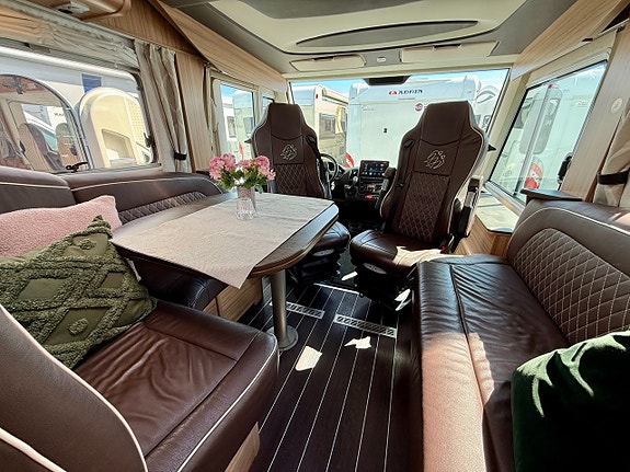 Knaus Sun I 900 LEG -Långbädd-Automat-Lyxkryssare-Alde-Skinnklädsel 10 of 24