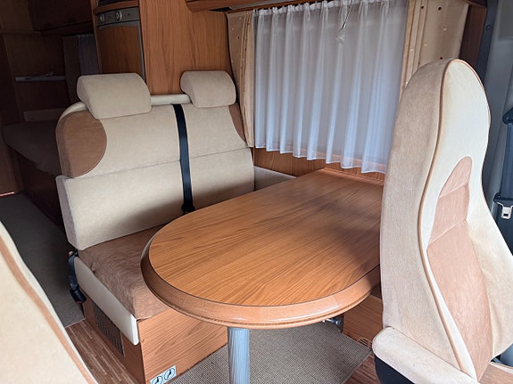 Bürstner Delfin 700 2.5 dCi, Väldokumenterad 9 of 20