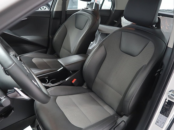 Kia Niro 18 of 30
