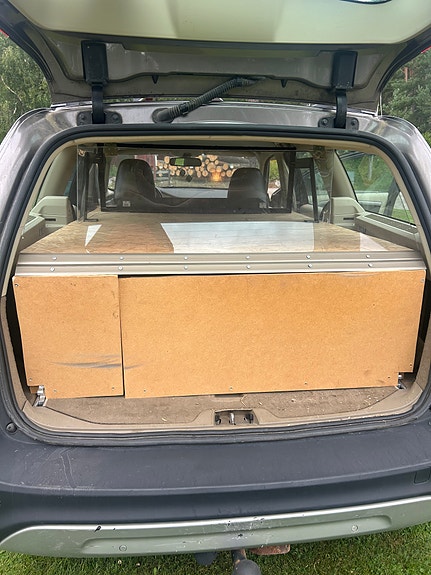 Volvo XC70 7 of 8