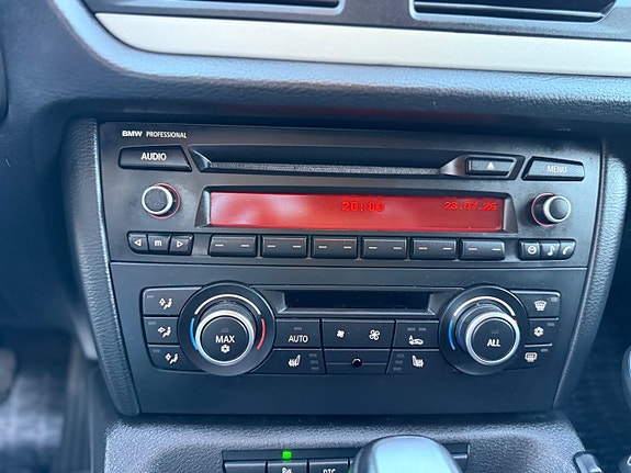BMW X1 21 of 30