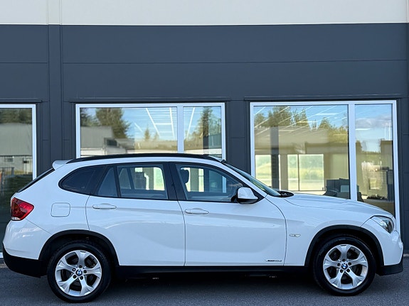 BMW X1 2 of 5