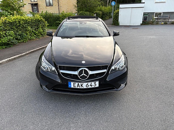 Mercedes-Benz E250 8 of 20