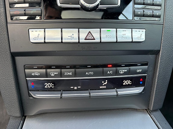 Mercedes-Benz E250 18 of 20