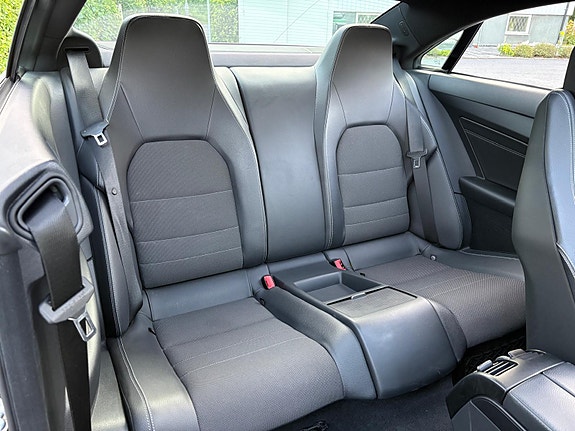 Mercedes-Benz E250 13 of 20